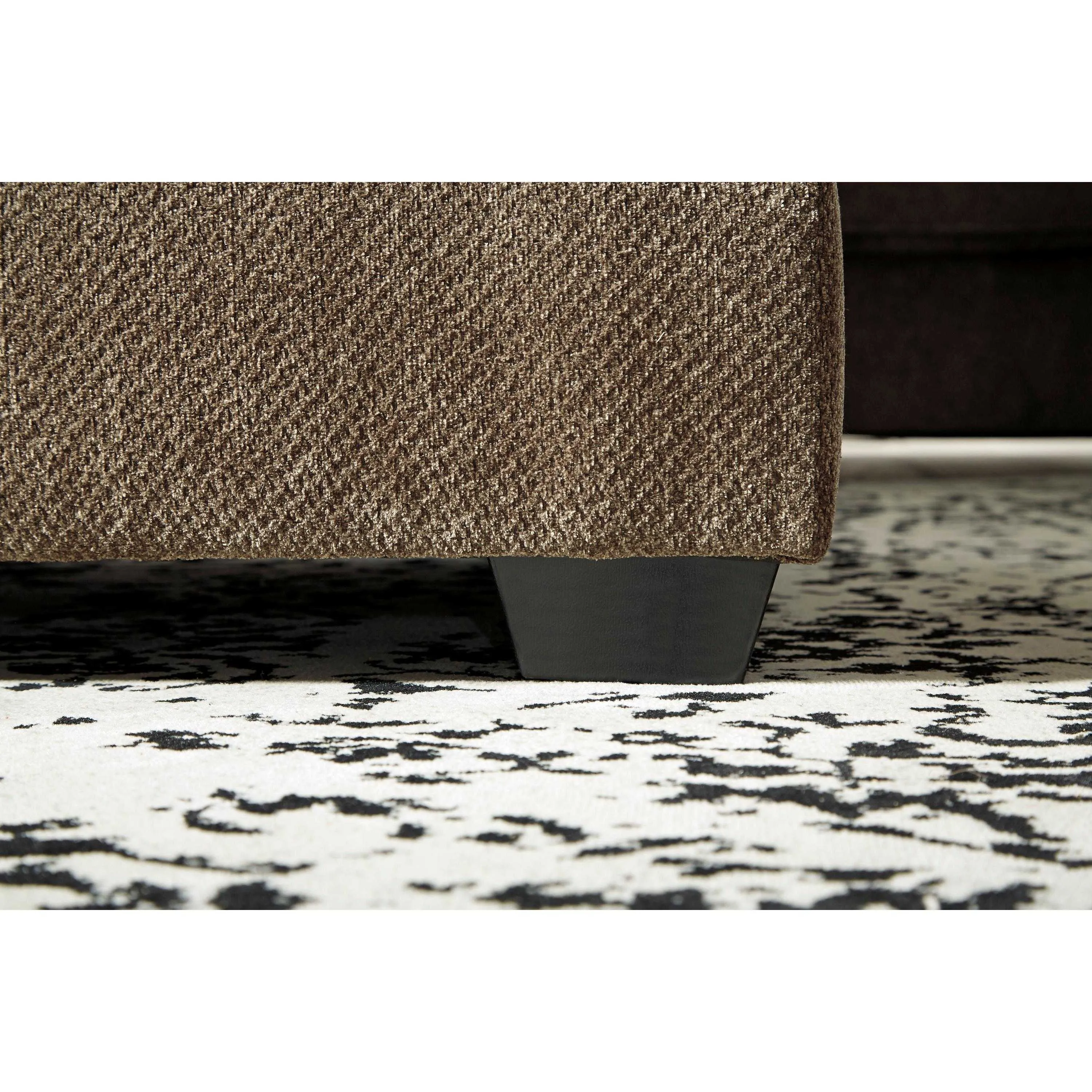 Benchcraft Graftin Fabric 3 pc Sectional 9110248/9110234/9110217