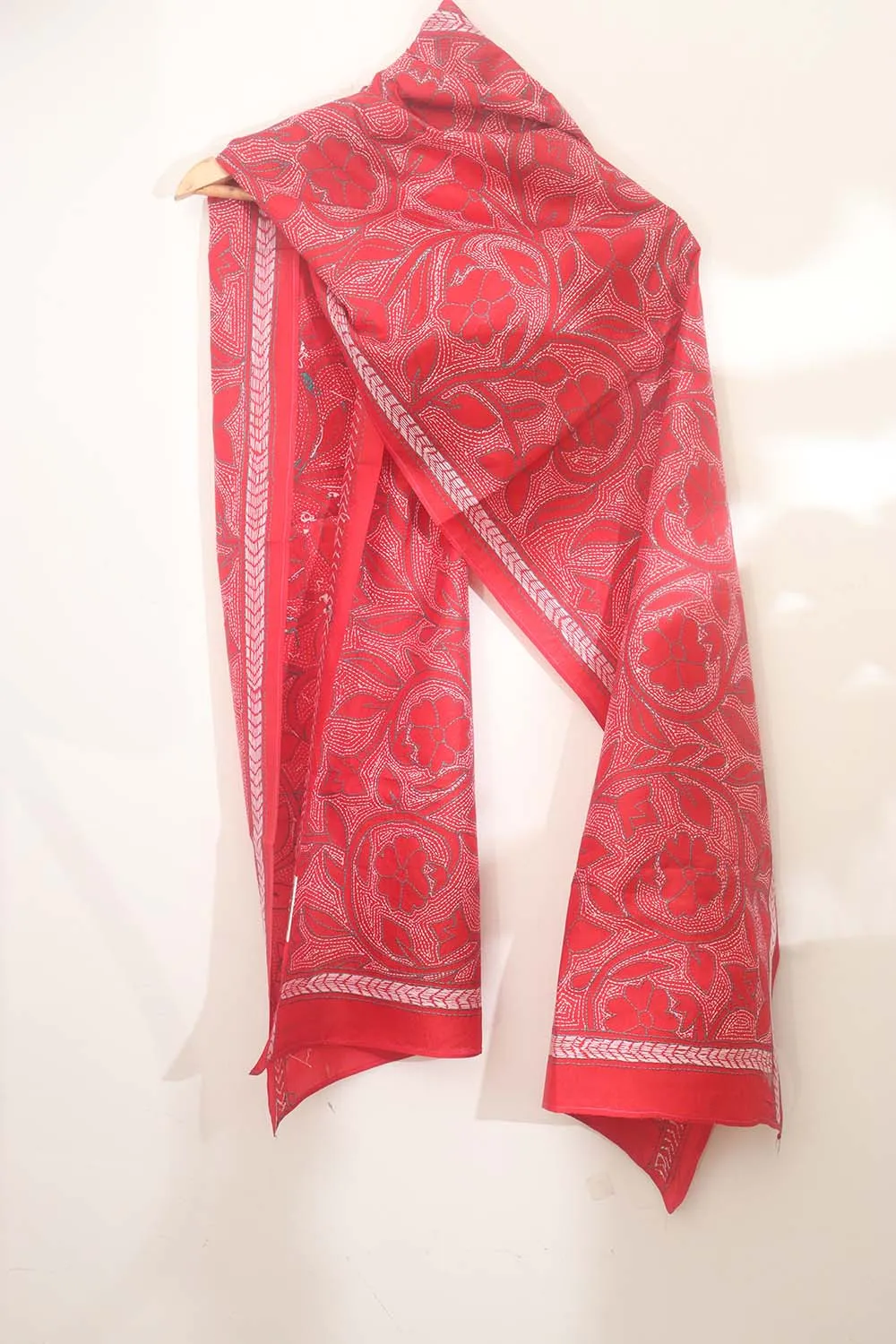 Exquisite Red Hand Embroidered Kantha Bangalore Silk Stole
