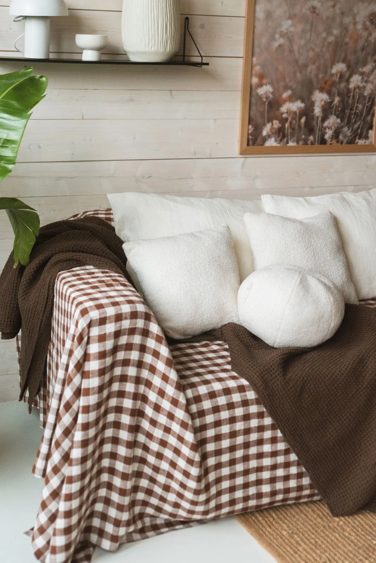 Linen waffle blanket in Mocha Brown