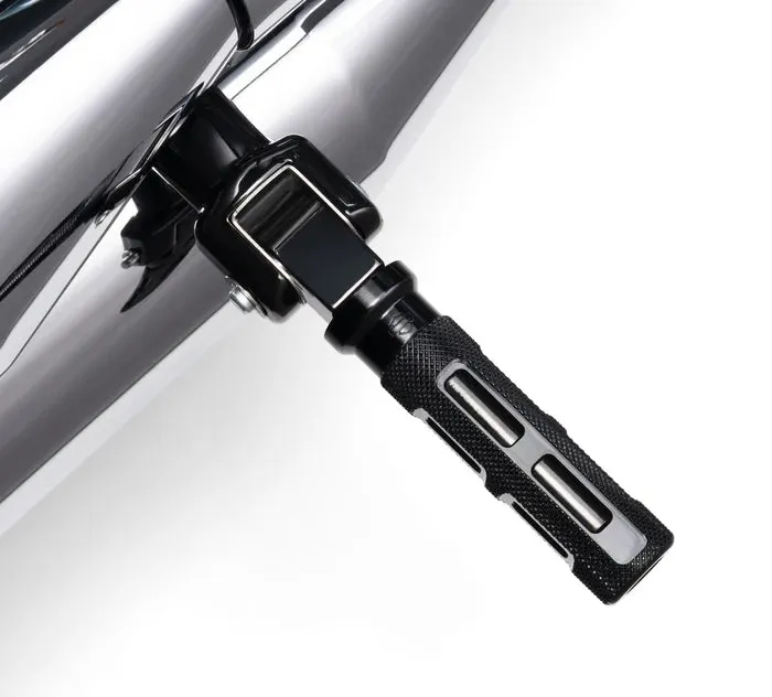 SWITCHBACK PASSENGER FOOTPEGS - 18  SOFTAIL (BLACK ANODIZED)